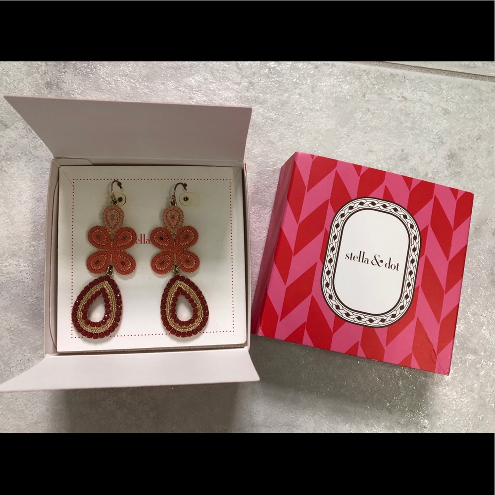 Stella Dot Capri Chandelier Earring